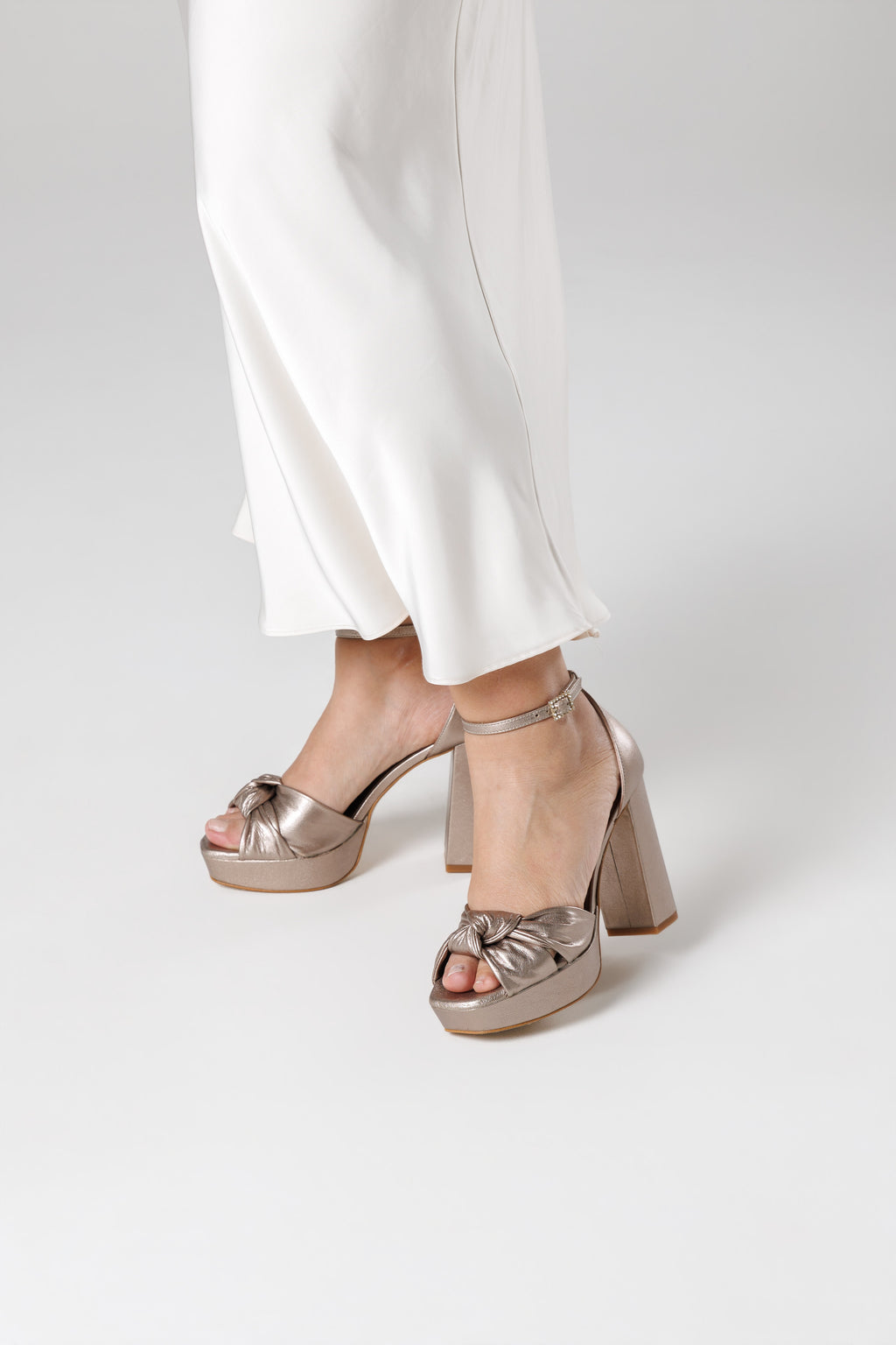 Sandalia Rose Sutto